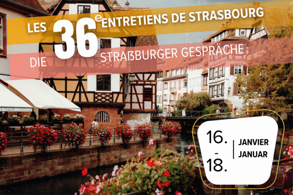 Alt: Straßencafé am Fluss mit Fachwerkhäusern; farbige Bannern mit Veranstaltungstext überlagern die Szene.