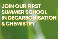 Text: "Summer School zu Dekarbonisierung und Chemie, Einladung zur Teilnahme"