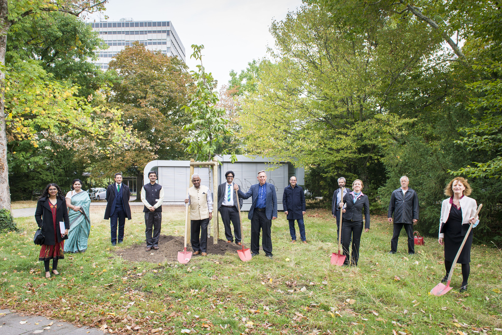 Gruppenbild mit indischer Delegation