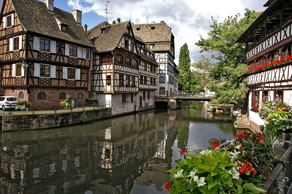 strasbourg-1354439_1920.jpg